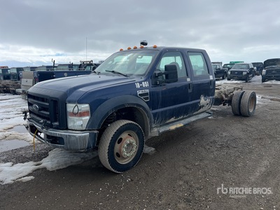 2009 Ford F-550 XL 4x4 Crew Cab Autocarro cabina e telaio
