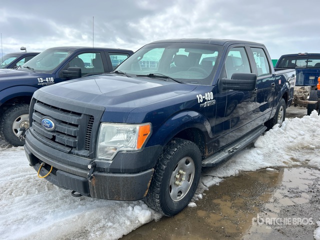 2009 Ford F-150 XL 4x4 Crew Cab Pickup