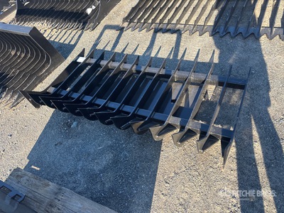 2025 Kit Containers QT-RR-70 72 in Skid Steer Root Rake