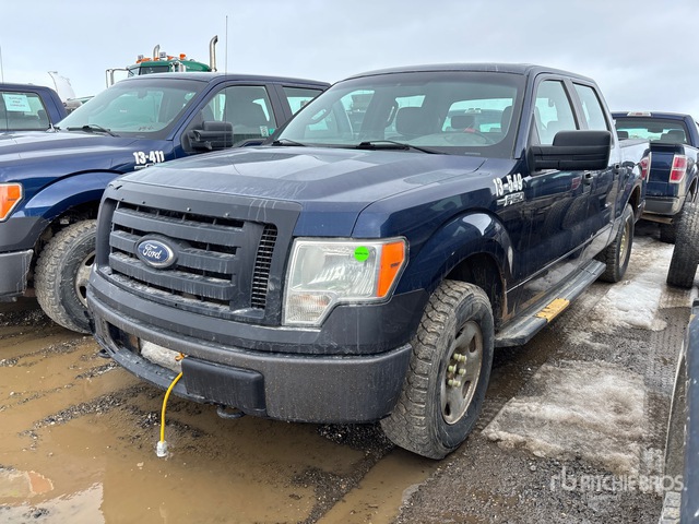 2009 Ford F-150 XL 4x4 Crew Cab Pickup