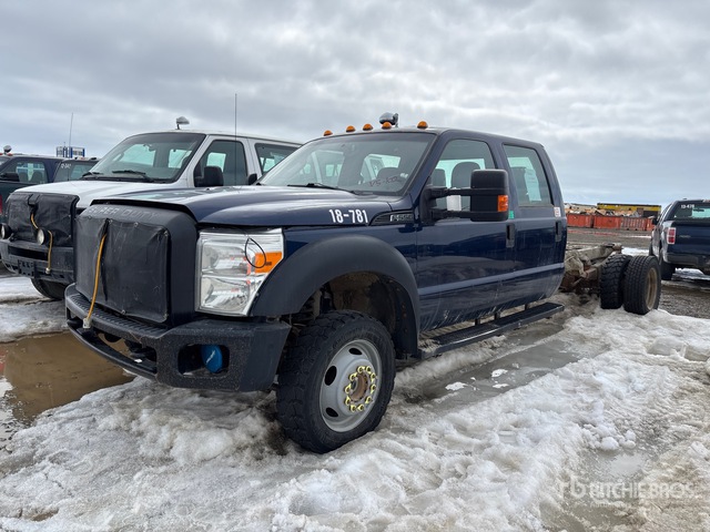 2012 Ford F-550 4x4 Crew Cab Cab and Chassis