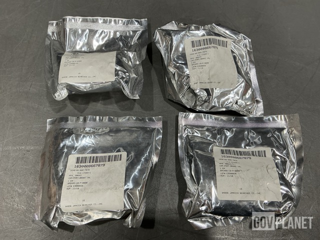 (10) Eaton Aerospace 17204-1 Brake VAL Port Caps