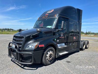 2021 Freightliner Cascadia 126 6x4 T/A Sleeper Truck Tractor (Inoperable)