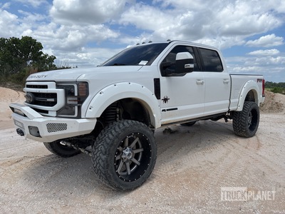 2020 Ford F-250 Lariat 4x4 Crew Cab Pickup
