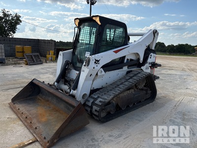 2018 Bobcat T870 Compact Track Loader