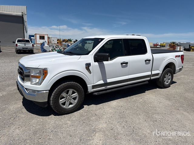 2021 Ford F-150 XLT 4x4 Crew Cab Pickup