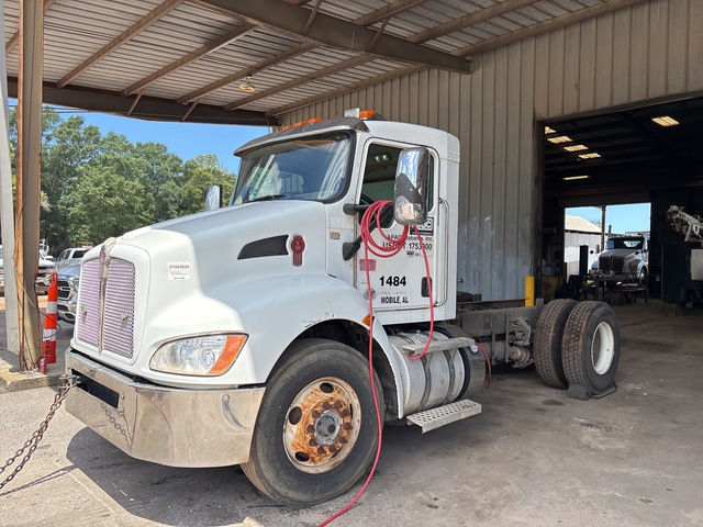 2013 Kenworth T270 4x2 Cab and Chassis