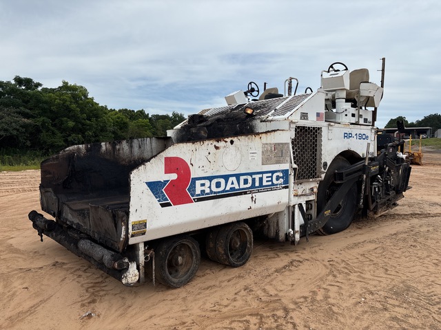 Roadtec RP-190e Wheel Asphalt Paver