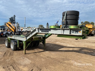 2006 Drake 2 Rows of 8 Hydraulic Widening Low Loader Dolly