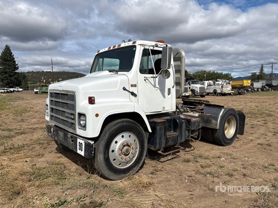 1985 International S2375 4x2 Day Cab Truck Tractor