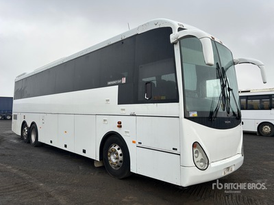 2008 Volvo B12 6x2 49-Seat Coach Autobus