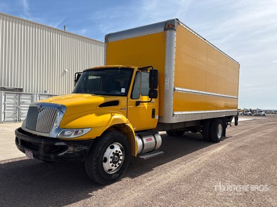 2012 International 4300 4x2 Moving Autocarro furgonato