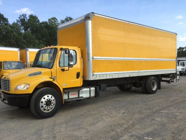 2013 Freightliner M2 106 Cargo Truck 2013 Freightliner M2 106 Cargo Truck