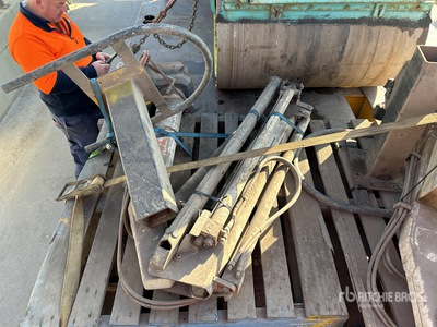 Workshop Cranes ملحقات الشاحنات
