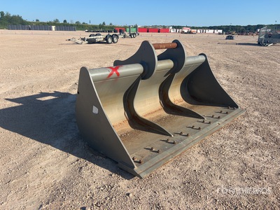 2200 mm Cleanup Godet Bucket