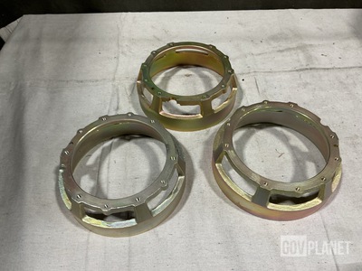 (6) Goodrich 2483142 Retainer Supports
