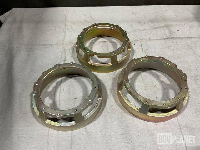 (6) Goodrich 2483142 Retainer Supports