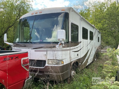 2003 Landau W22 Motor Home