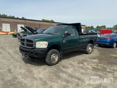 2009 Dodge RAM 2500 SLT 4x4 Dump Truck
