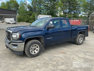 2017 GMC Sierra 1500 4x4 Pickup