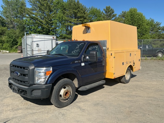2012 Ford F-350 Super Duty XL Utility Truck