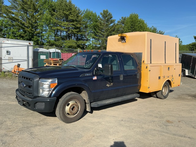 2015 Ford F-350 Super Duty XL Utility Truck