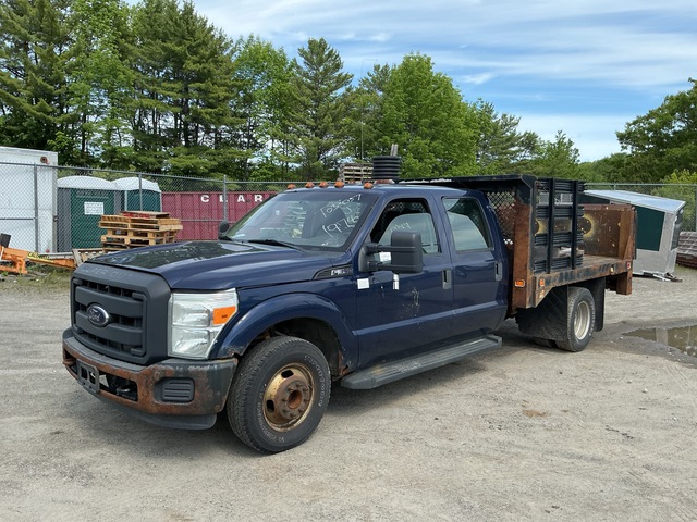 2012 Ford F-350 Super Duty XL Flatbed Truck 2012 Ford F-350 Super Duty XL Flatbed Truck