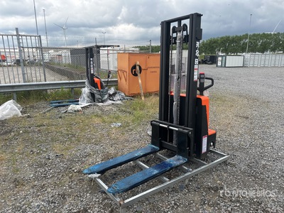 2026 STARVOX CDD-3M 1500 kg Stoccatore elettrico (Unused)