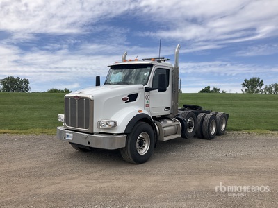 2023 Peterbilt 567 8x4 Cabeza Tractora Cabina Corta