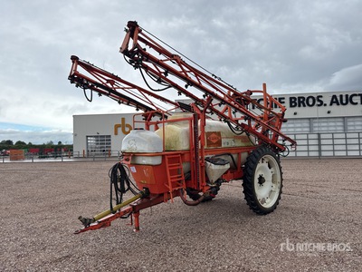 1997 Kuhn Trainer Junior Pulverisateur Trainee 24 m S/A Pull-Type Sprayer