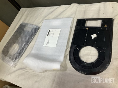 (53) Lockheed Martin 010-6024-000 Mounting Brackets