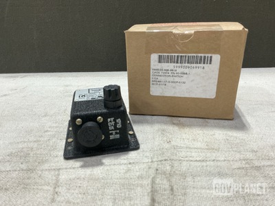 (2) Grimes Aerospace 60-0068-1 Connector Switches