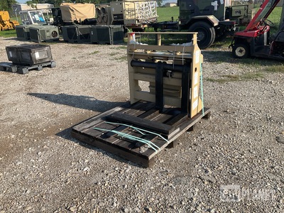 JLG 1170038 Side Shift Carriage Attachment