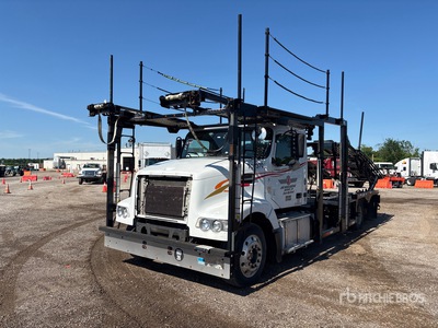 2014 Volvo VAH 6x4 Car Carrier Truck