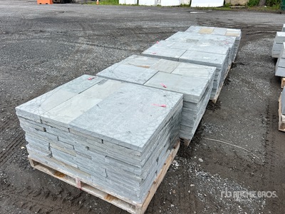 Quantity of (5) Pallets of 1.5 in Bluestone Patio Kits