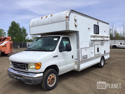 2006 Ford E-450 Econoline Mobile Chemical Labatory