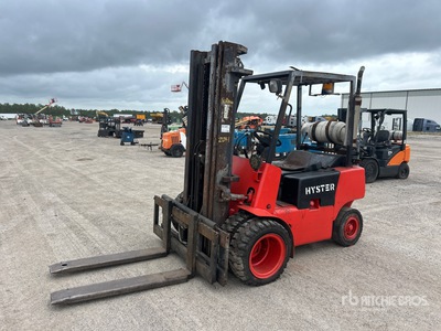 2016 Hyster H135XL 13220 lb Pneumatic Tire Heftruck