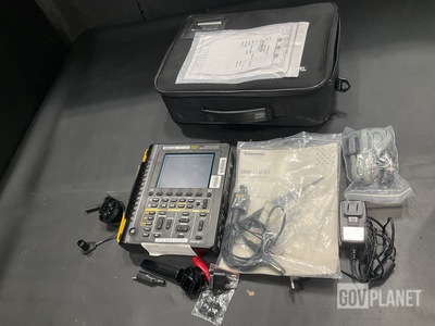 Tektronix THS720P Handheld Oscilloscope
