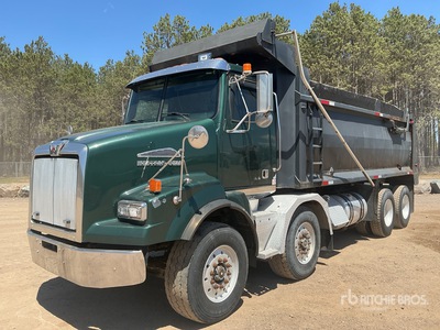 2010 Western Star 4900 8x4 Twin-Steer شاحنة قلابة /محورين