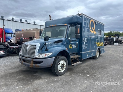 2008 International 4300 SBA 4x2 Utility Truck (Inoperable)