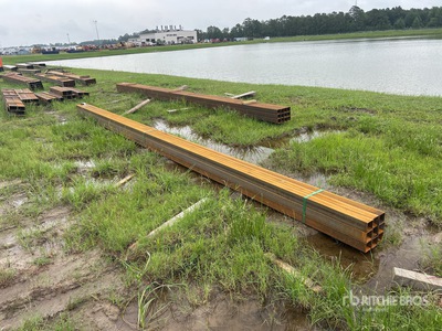 Quantity of (9) 2025 Kit Containers 3 in x 3 in x 24 ft Steel Square Tubing その他 - 店舗 & 倉庫 (Unused)
