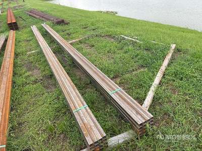 Quantity of (16) 2025 Kit Containers 2 in x 24 ft Steel Square Tubing その他 - 店舗 & 倉庫 (Unused)