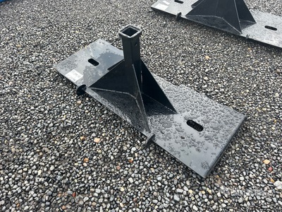 2025 Kit Containers QT-TM 2 in Skid Steer Hitch Receiver (Unused)