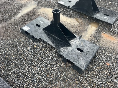2025 Kit Containers QT-TM 2 in Skid Steer Hitch Receiver (Unused)