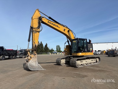 2018 Cat 335F LCR Tracked Excavator