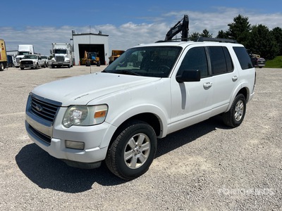 2010 Ford Explorer XLT 4WD SUV