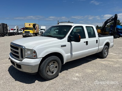 2007 Ford F-250 XLT 4x2 Crew Cab Pickup