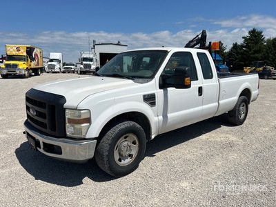2008 Ford F-250 XL 4x2 Extended Cab Pickup