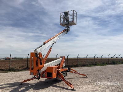 2013 Multitel SMX250 Crawler Diesel Articulating Boom Lift