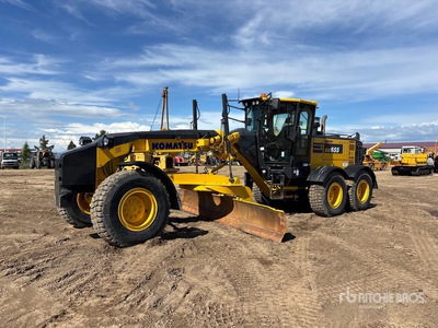 2024 Komatsu GD655-7 Motoniveladora